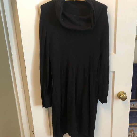 Denver Hayes xl Black Cowl Neck Dress- long sleeves -long and sleek preloved - Picture 1 of 7